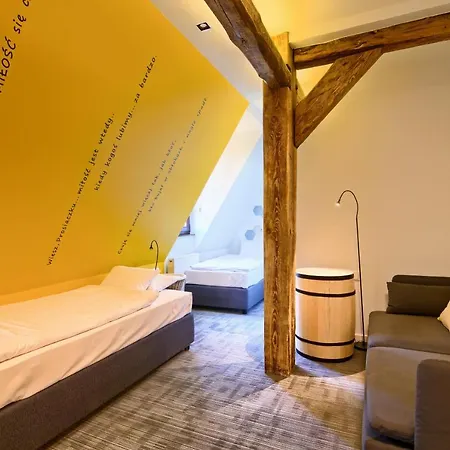 Pałac Pakosław Kompleks wypoczynkowy 4*