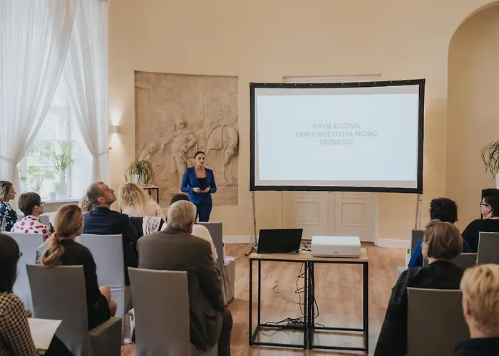 Palac 4* Pakoslaw (Greater Poland)