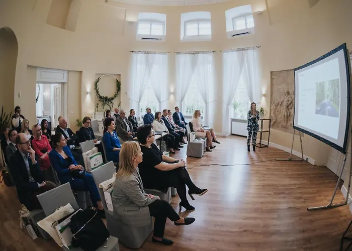 Kompleks wypoczynkowy Pałac 4*